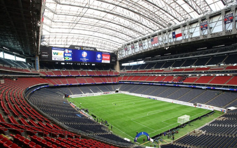 冬日狂欢盛,国际服全面,焕新,2026FIFA世界杯赛程表,2026FIFA世界盃完整攻略,世界杯门票